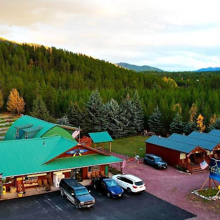 Sky Eco - Glacier General Store And Cabins Coram Экстерьер фото